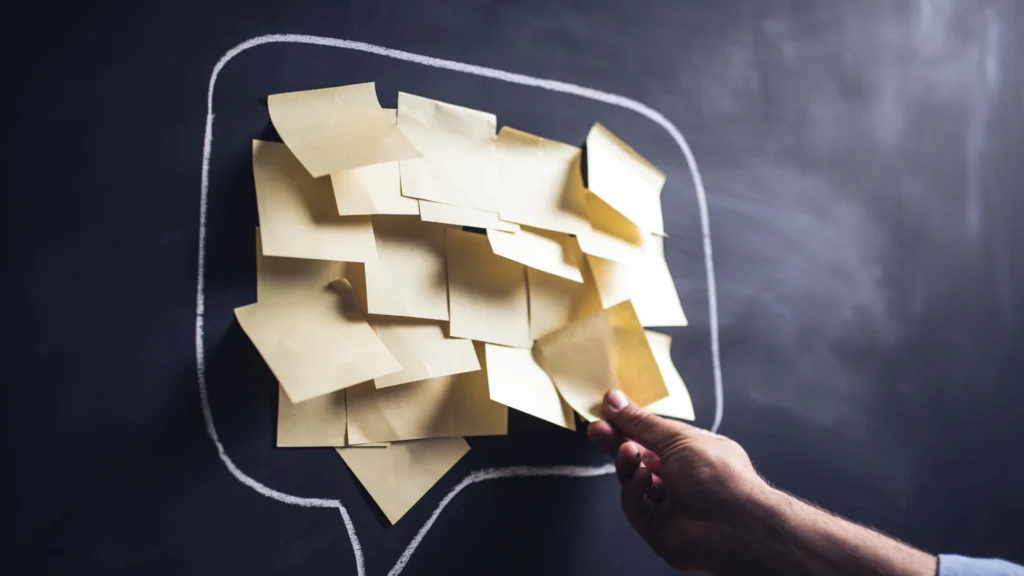 課題の特定とレピュテーションリスク分析